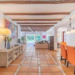 Amplia Con Piscina Privada Ideal Familias Y Grupos *
