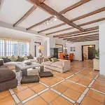 Amplia Con Piscina Privada Ideal Familias Y Grupos Estepona