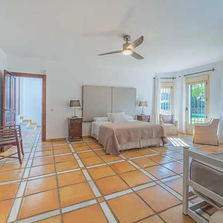 Tatil Evi Banus 10 Minutos