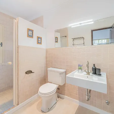 Tatil Evi Banus 10 Minutos