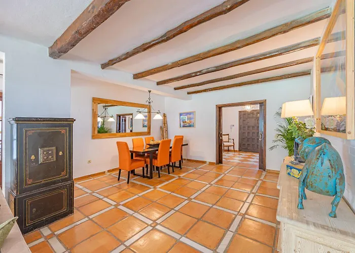 Banus 10 Minutos Эстепона