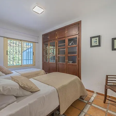 Amplia Con Piscina Privada Ideal Familias Y Grupos * Estepona