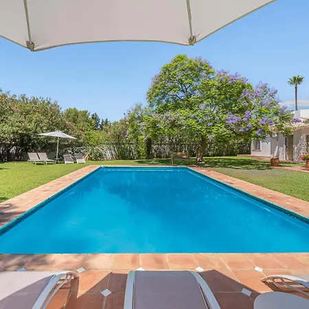 Banus 10 Minutos Сasa de vacaciones *